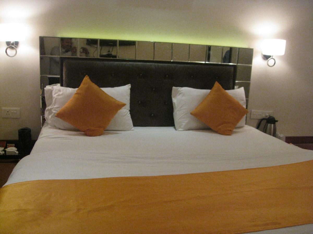 Hotel D'Grand Барели Экстерьер фото