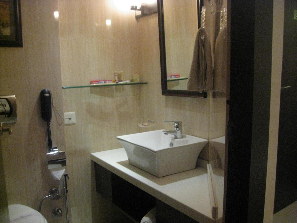 Hotel D'Grand Барели Экстерьер фото